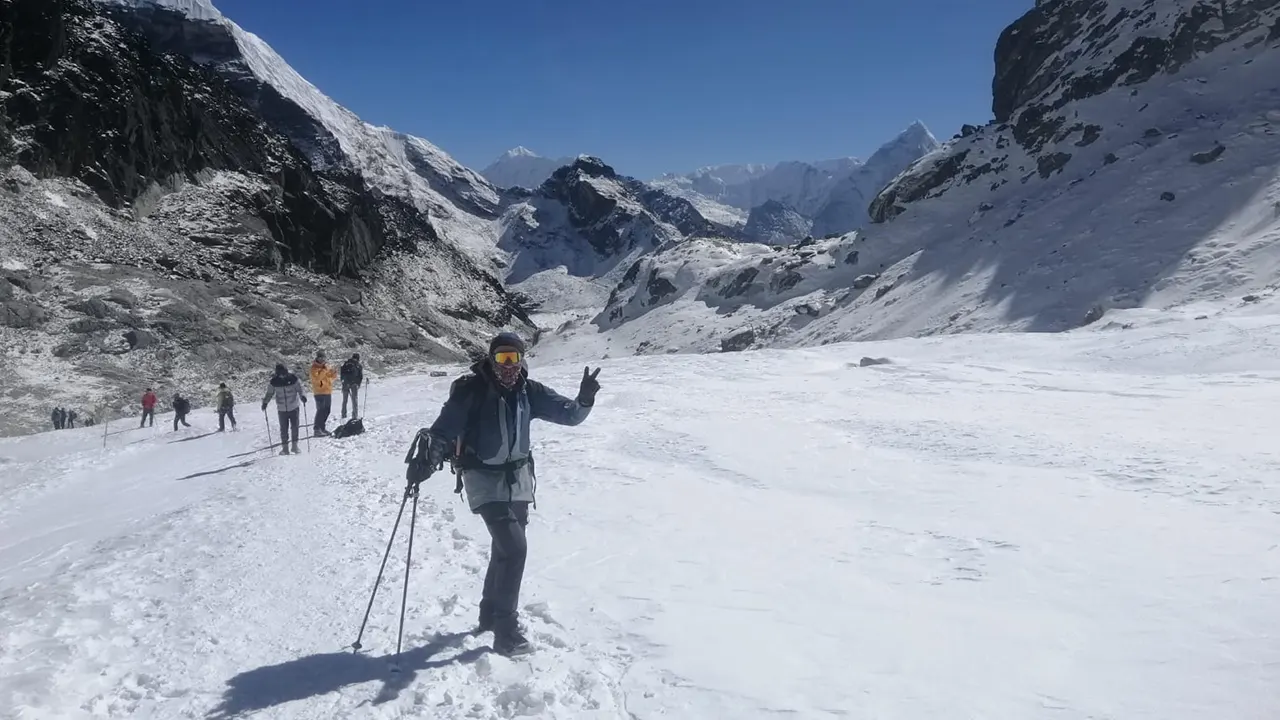 Rolwaling Valley Trek – 14 Days
